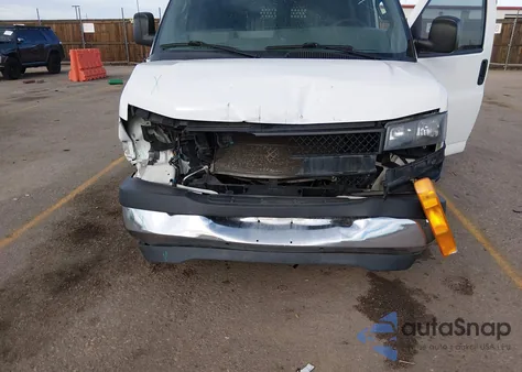 2021 Chevrolet Express Cargo Rwd 2500 Regular Wheelbase Wt from USA, damaged, VIN 1GCWGAFPXM1250068